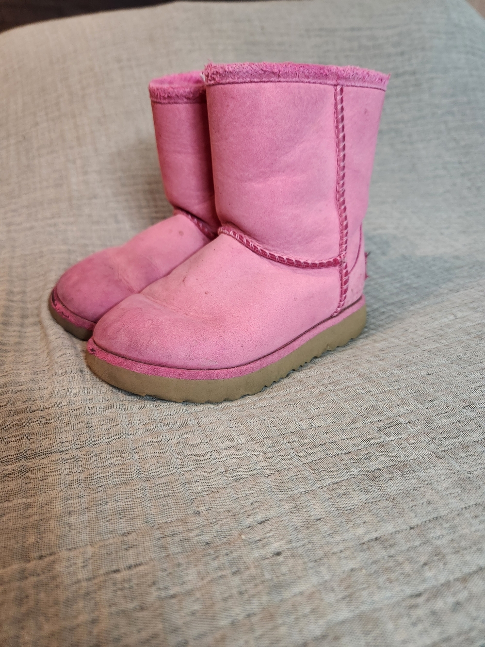 UGGs Toddlers Classic II Rock Rose Pink Size 10